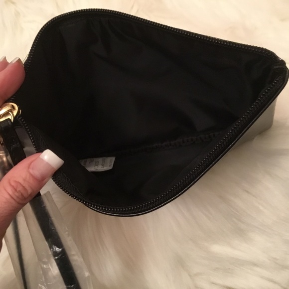 Victoria's Secret Sequin Wristlet- NWOT - Picture 5 of 6